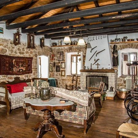 Вілла Pontinos Old House Мілої Екстер'єр фото